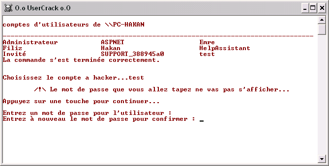 Capture d'écran de l'interface de UserCrack au moment du confirmement du mot de passe.